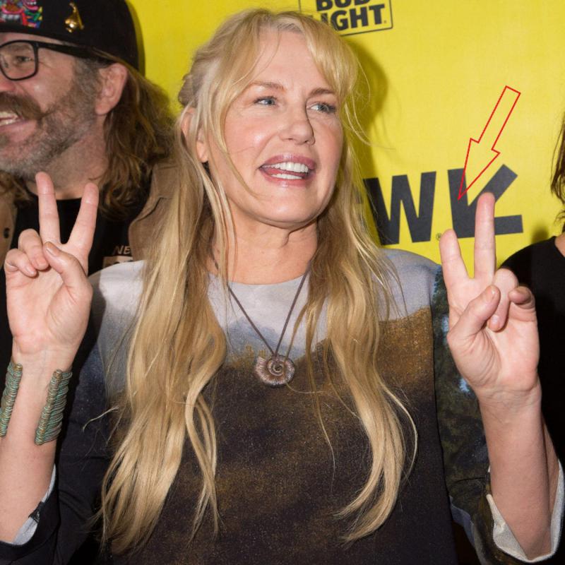 Daryl Hannah’s Partial Index Finger 12