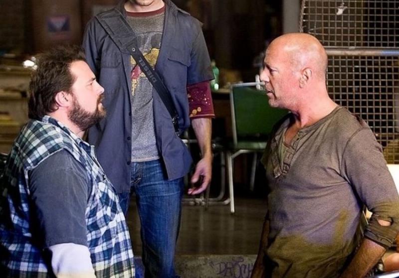 Bruce Willis And Kevin Smith: Cop Out 12