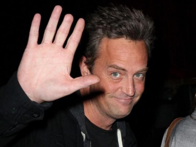 Matthew Perry’s Partial MiddleFinger 10