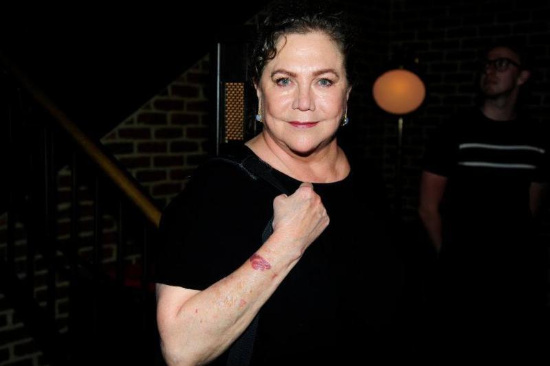 Kathleen Turner 8